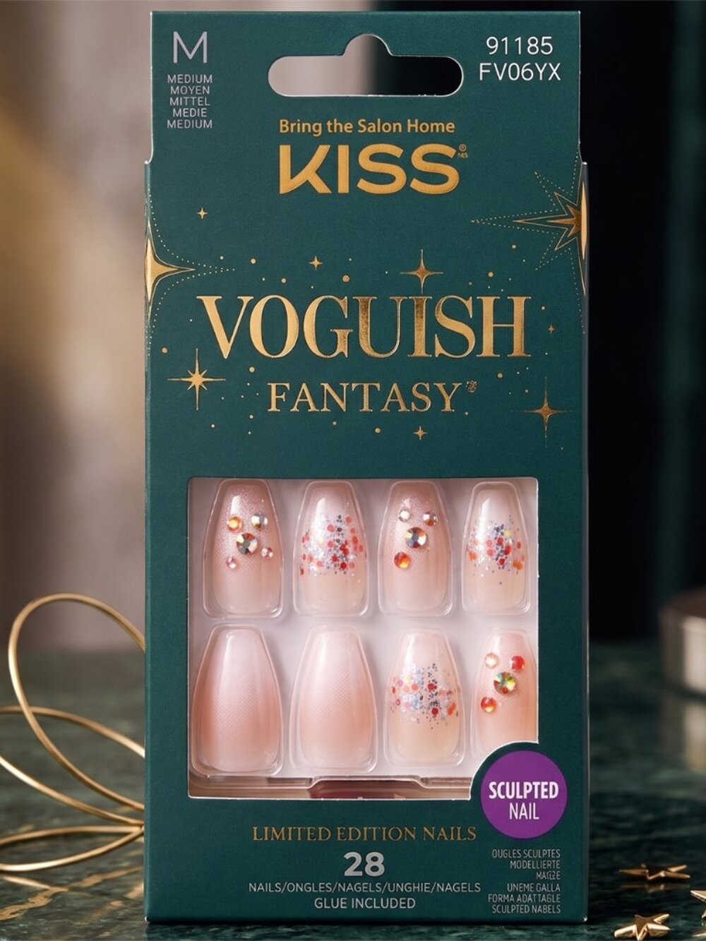 KISS Special Design Holiday Medium Length Nails - Warm Hugs